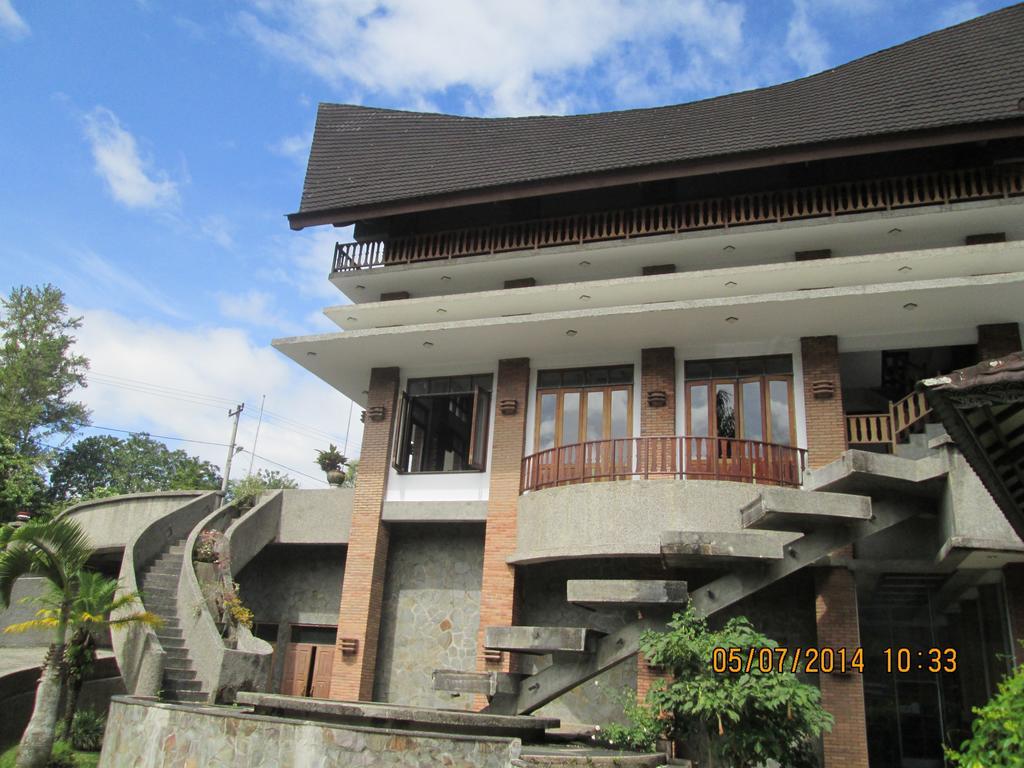 Sapadia Hotel And Cottage Парапат Екстериор снимка